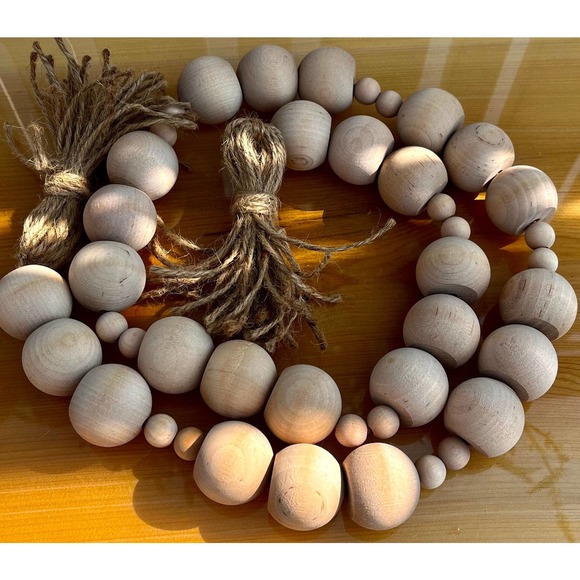 Chunky Wooden Beaded Tassel Garland - Picture 3 of 10